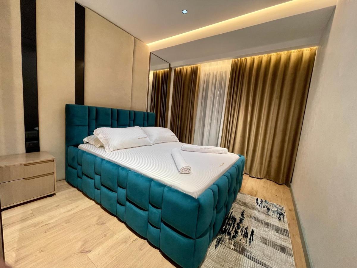 Queens Luxury Apartments Tiran Dış mekan fotoğraf