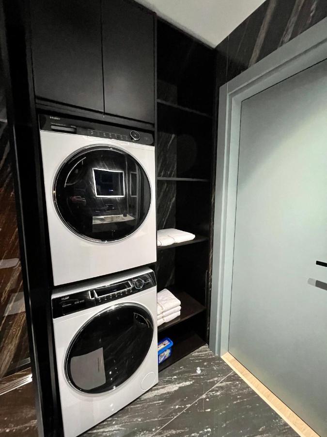 Queens Luxury Apartments Tiran Dış mekan fotoğraf