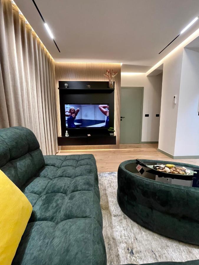 Queens Luxury Apartments Tiran Dış mekan fotoğraf