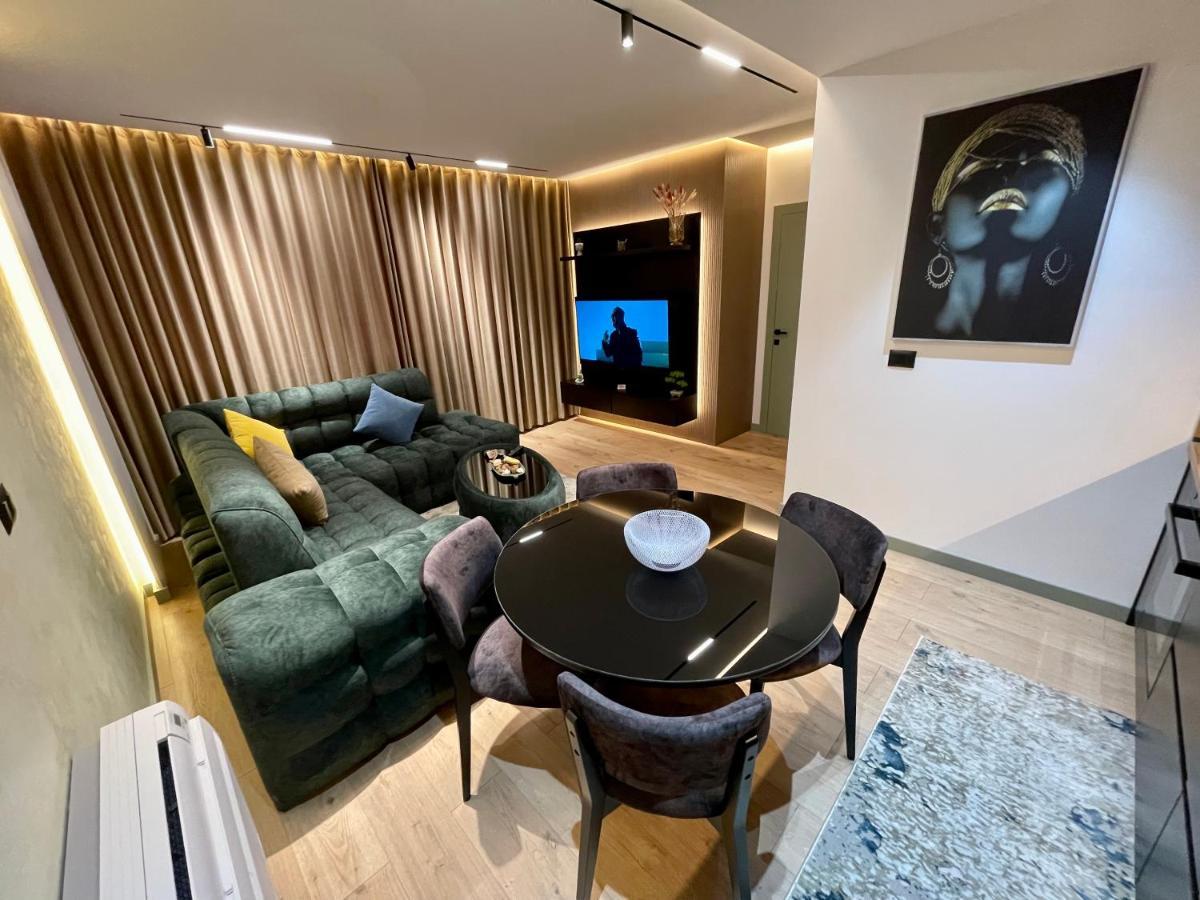 Queens Luxury Apartments Tiran Dış mekan fotoğraf
