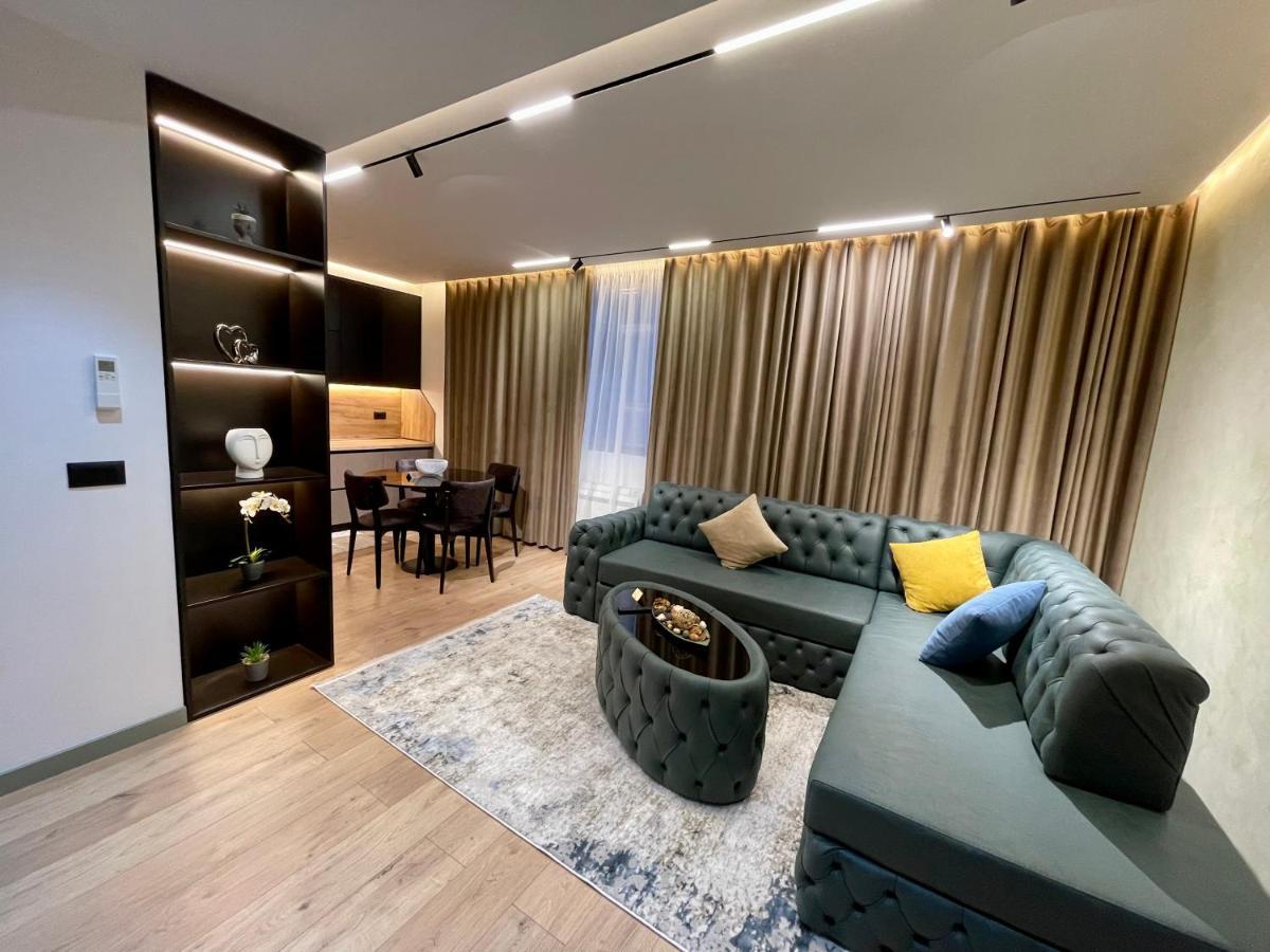 Queens Luxury Apartments Tiran Dış mekan fotoğraf